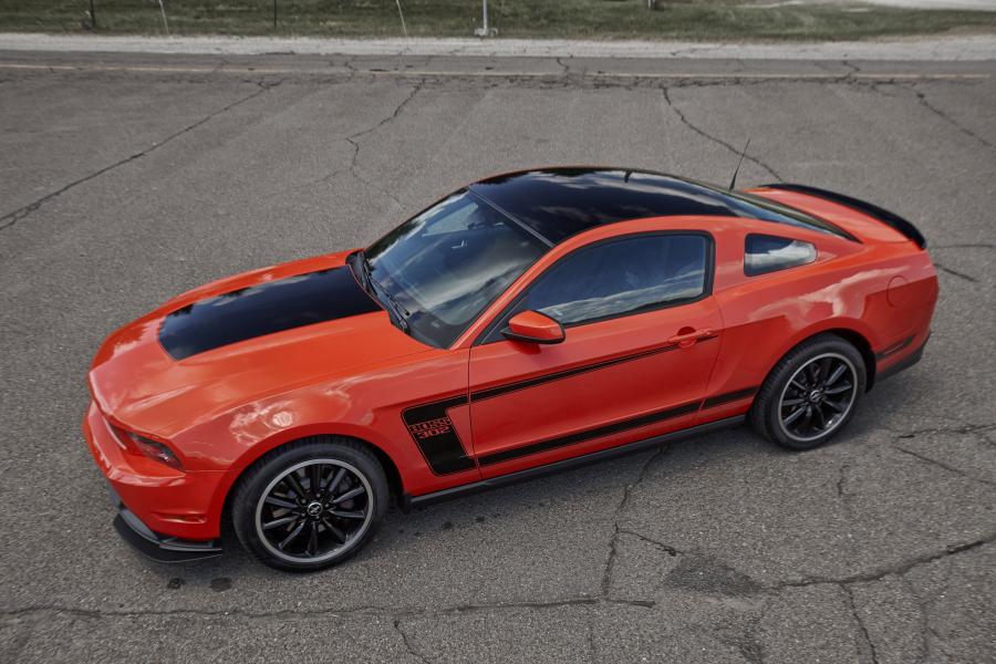  Ford Mustang Boss 302 2012 года  (фото 205 из 208)